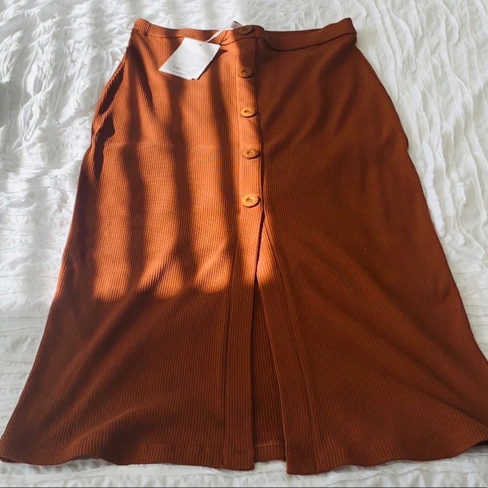 & Other Stories Ribbed Button-Front Midi Skirt in Rust